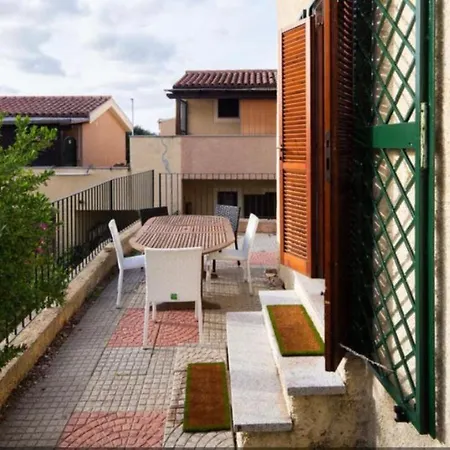 Airport-Port-Commercial Center-Garden-Trilo-Verde